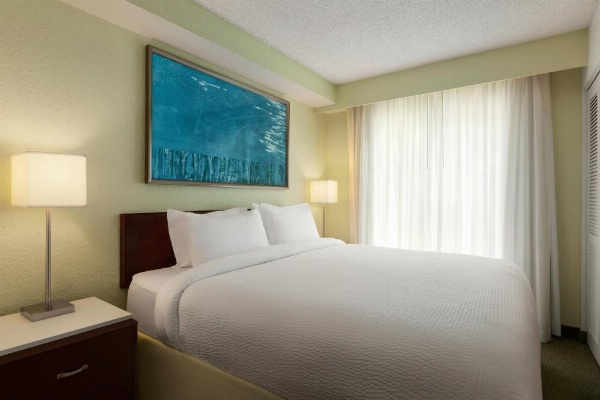SpringHill Suites Boca Raton image 15